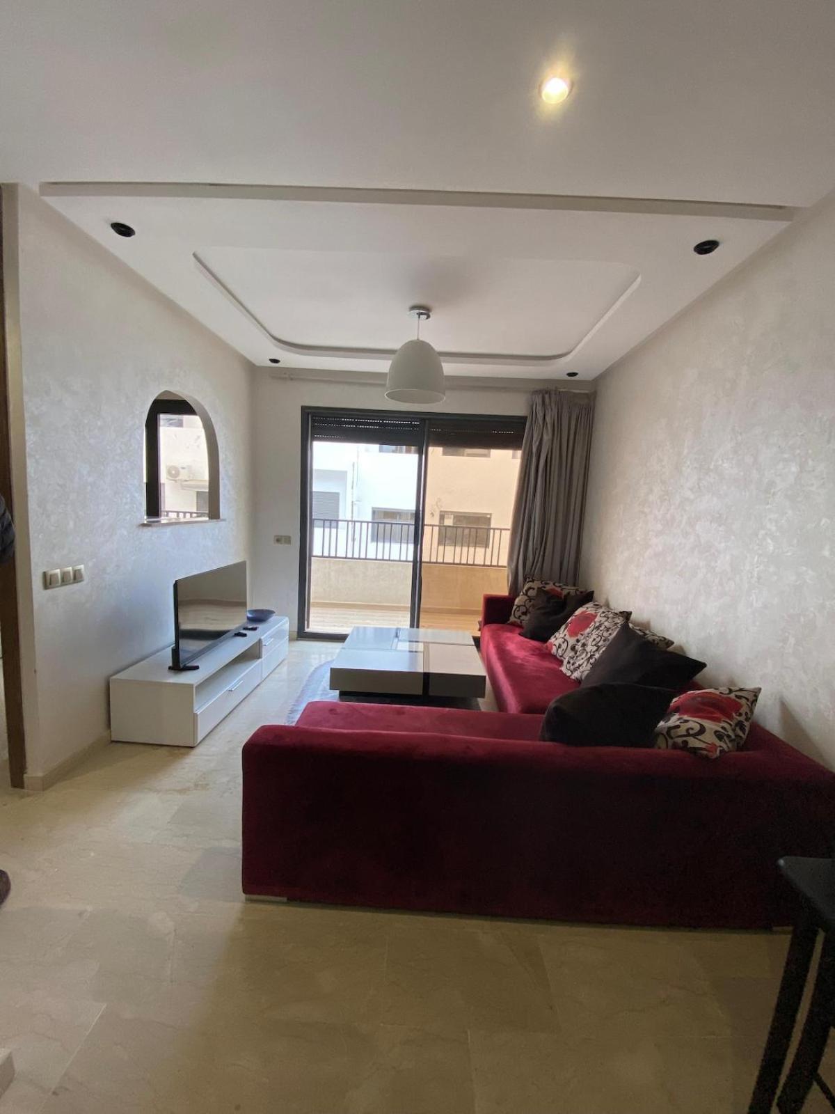 1 Bed With Balcony Near Cfc Apartment *