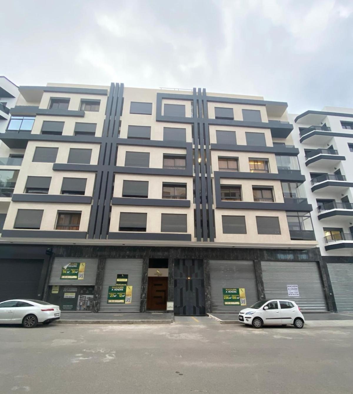 Apartment 1 Bed With Balcony Near Cfc